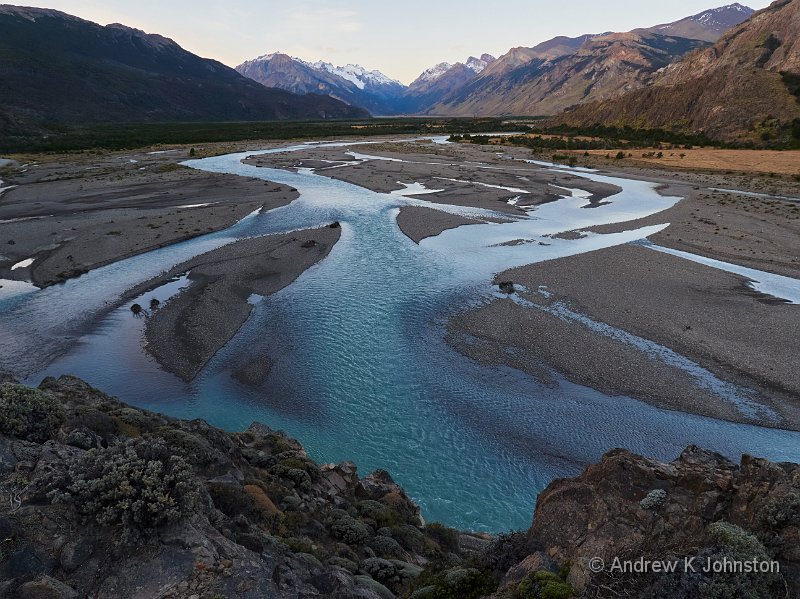 230215_G9_1047446 (B,Radius8,Smoothing4).jpg - River delta above El Chalten